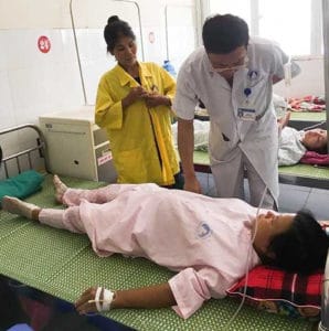 San phu bi vo tu cung sau khi tu de tai nha hinh anh 1